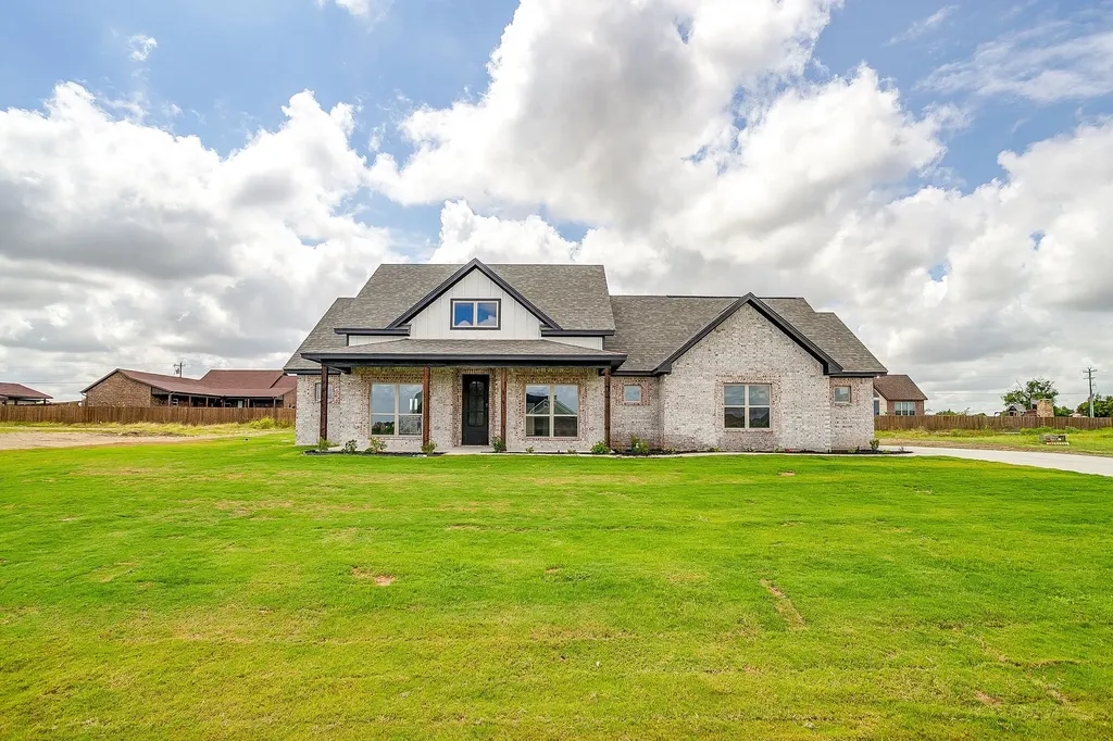 1120 Samantha Drive Nemo TX 76070