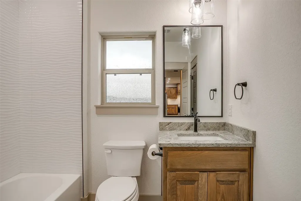 1120 Samantha Drive Nemo TX 76070