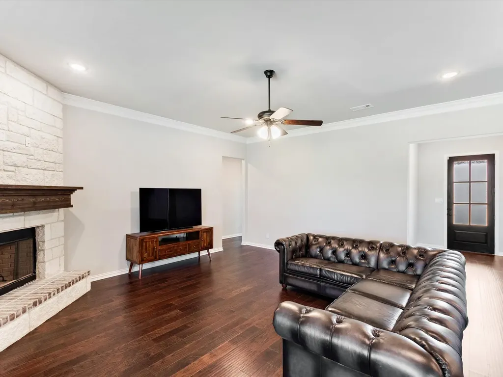 6276 Pyrenean Oak Court Royse City TX 75189