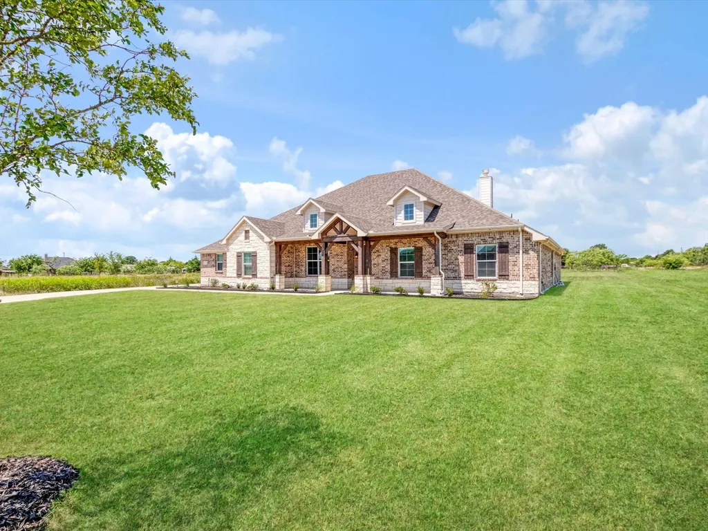 6276 Pyrenean Oak Court Royse City TX 75189