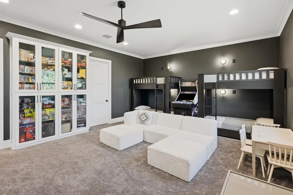 1008 Quarry Court Granbury TX 76048