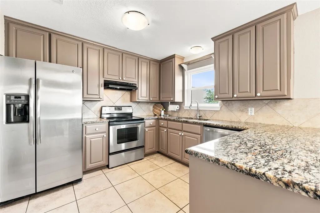 212 Ashley Drive Bruceville Eddy TX 76524