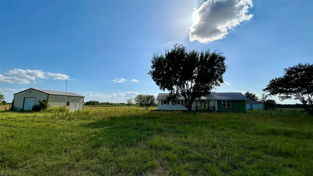 000 Rs County Road 1320 Emory TX 75440