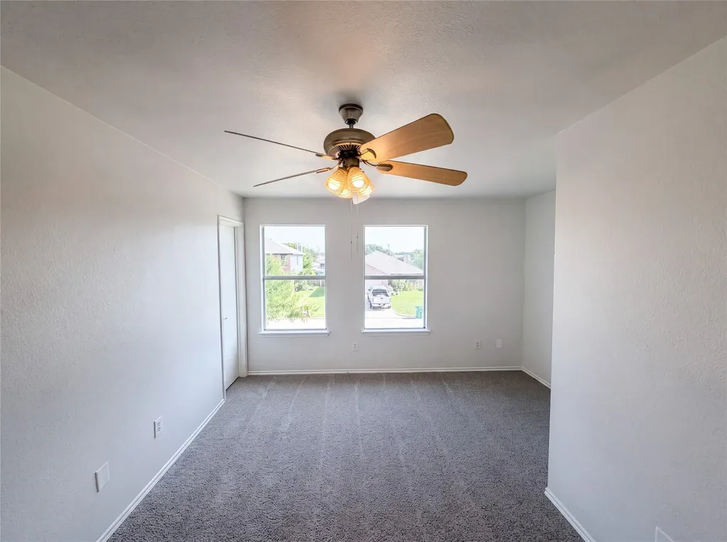 525 Del Mar Drive Ponder TX 76259