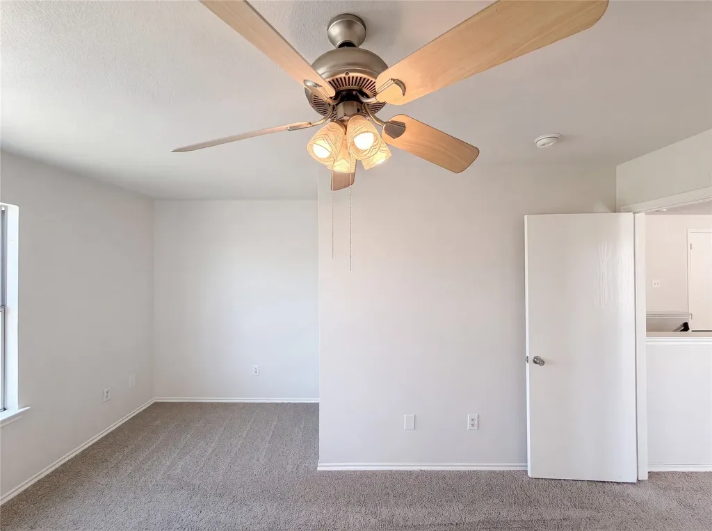 525 Del Mar Drive Ponder TX 76259