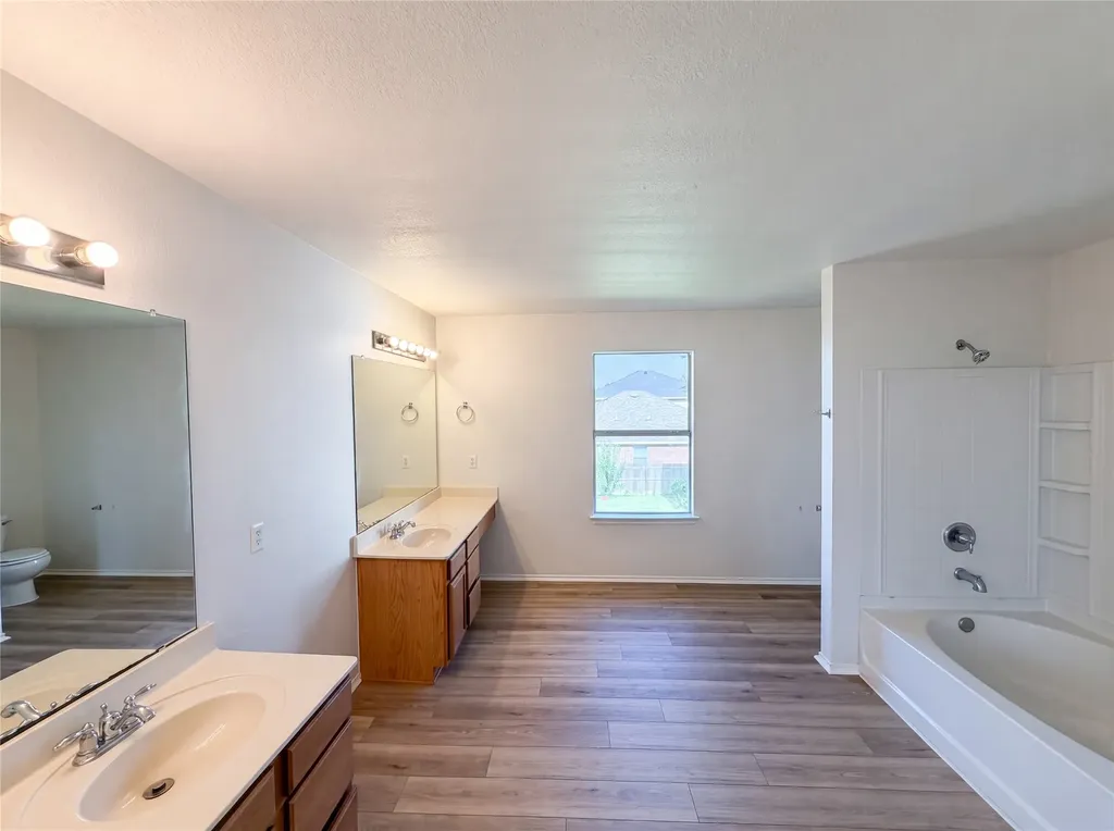 525 Del Mar Drive Ponder TX 76259