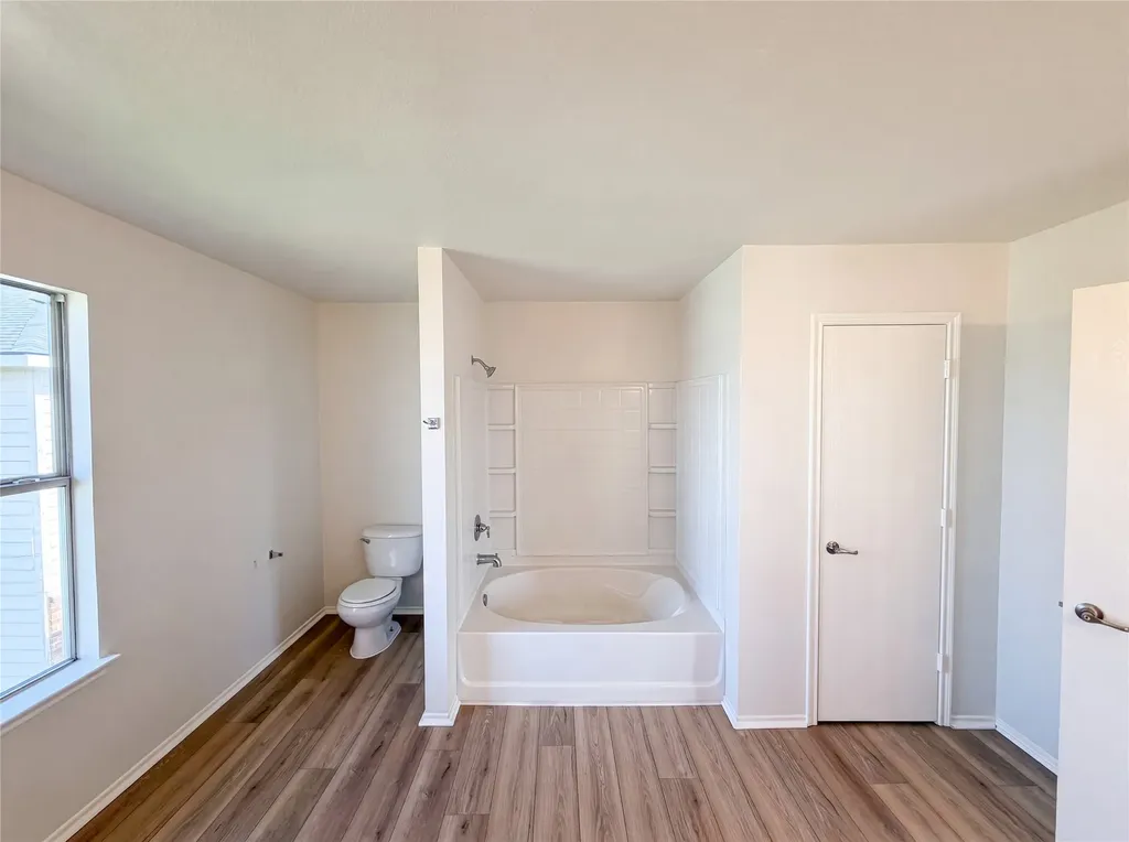 525 Del Mar Drive Ponder TX 76259