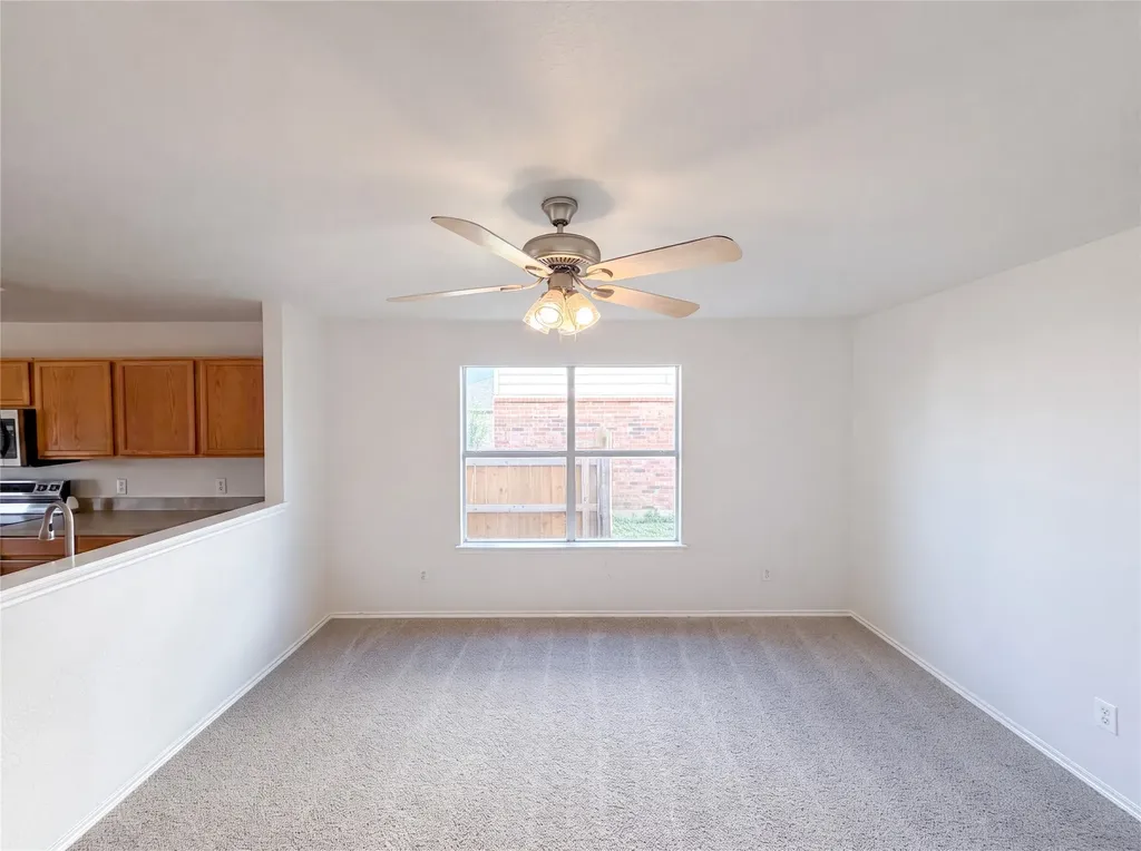 525 Del Mar Drive Ponder TX 76259