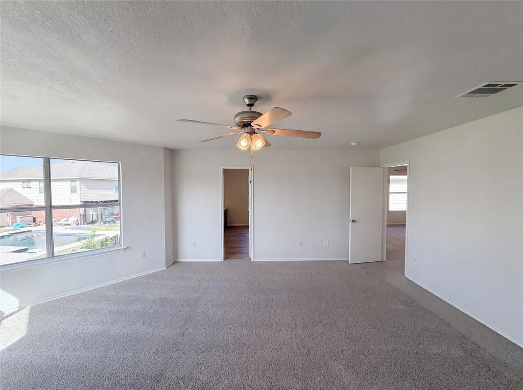 525 Del Mar Drive Ponder TX 76259