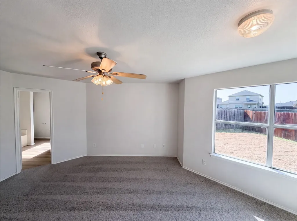 525 Del Mar Drive Ponder TX 76259