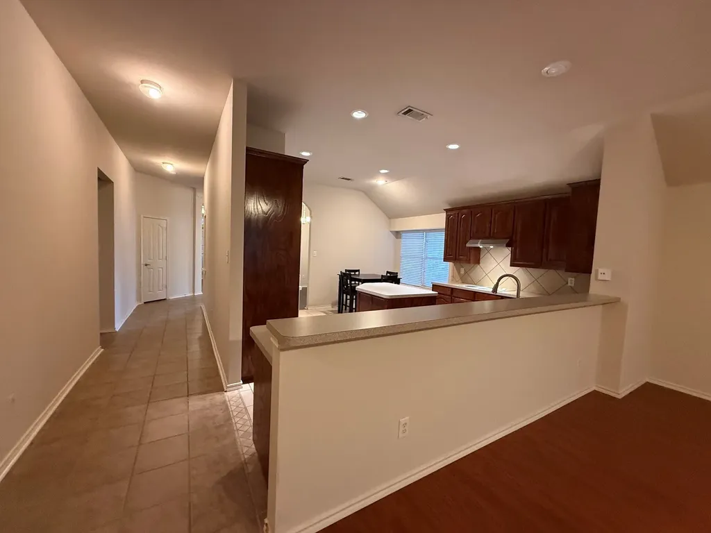 5827 Silver Sage Lane Grand Prairie TX 75052