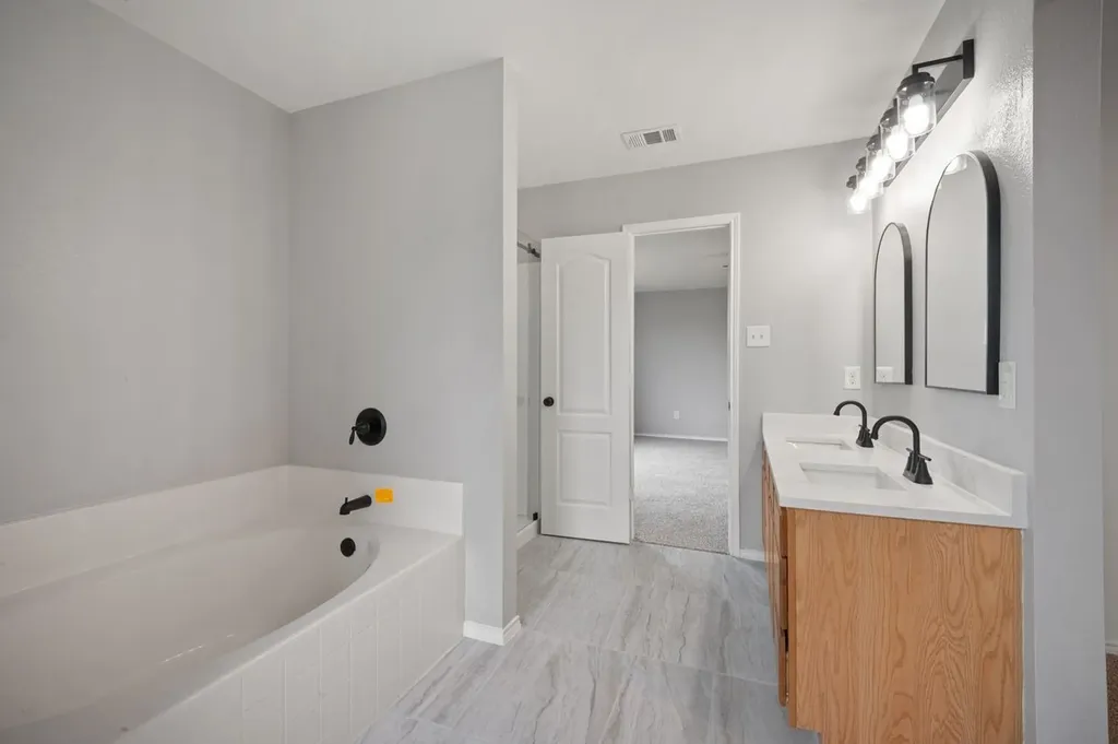 128 Hancock Street Venus TX 76084