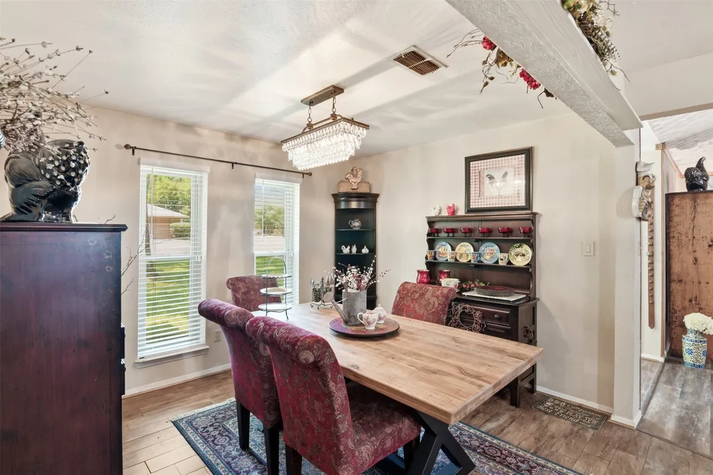 503 Mockingbird Street Bonham TX 75418