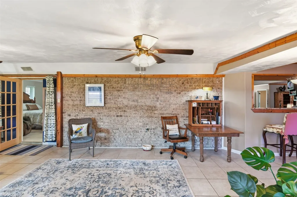 503 Mockingbird Street Bonham TX 75418