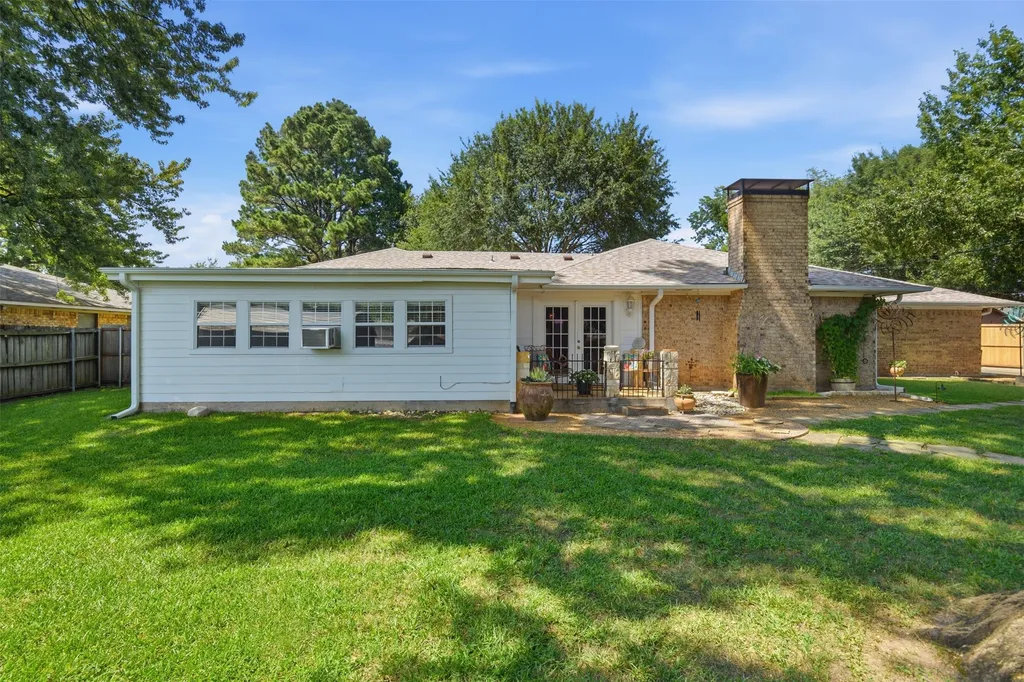 503 Mockingbird Street Bonham TX 75418