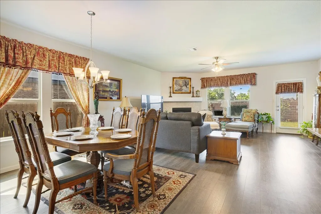 505 Vawter Drive Van Alstyne TX 75495