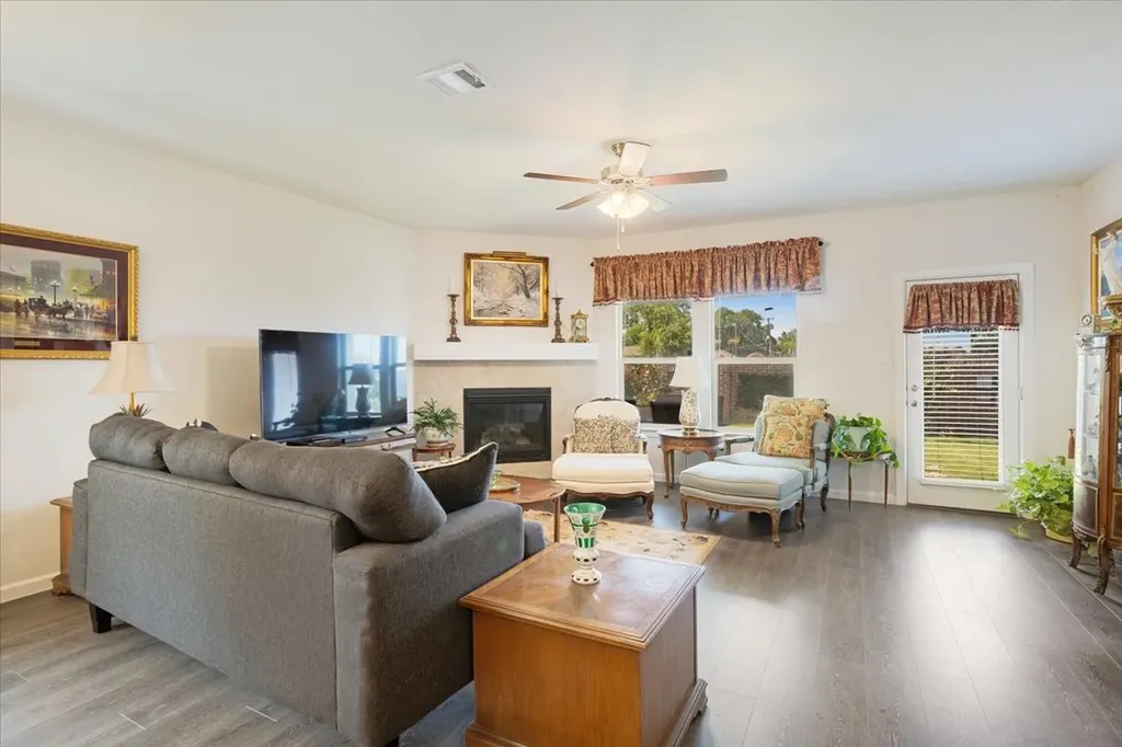 505 Vawter Drive Van Alstyne TX 75495