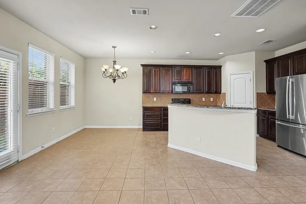 4115 Florence Drive Irving TX 75038