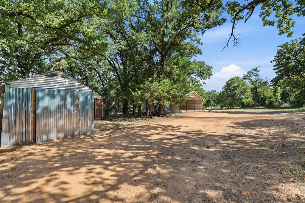 6901 Hawk Road Flower Mound TX 75022