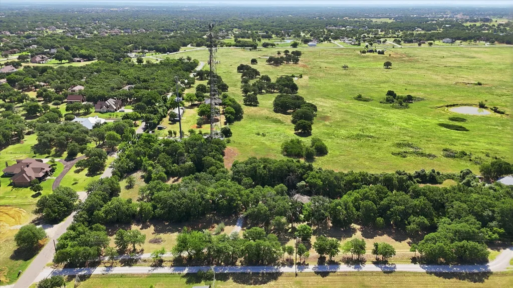 6901 Hawk Road Flower Mound TX 75022