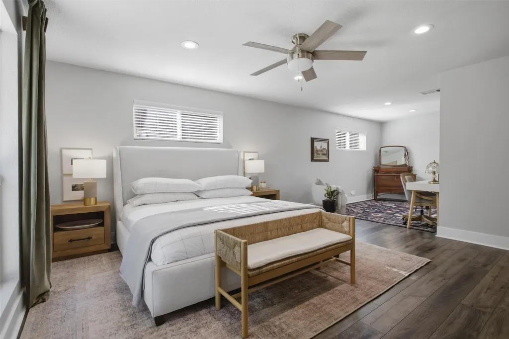 6136 Wrigley Way Fort Worth TX 76133
