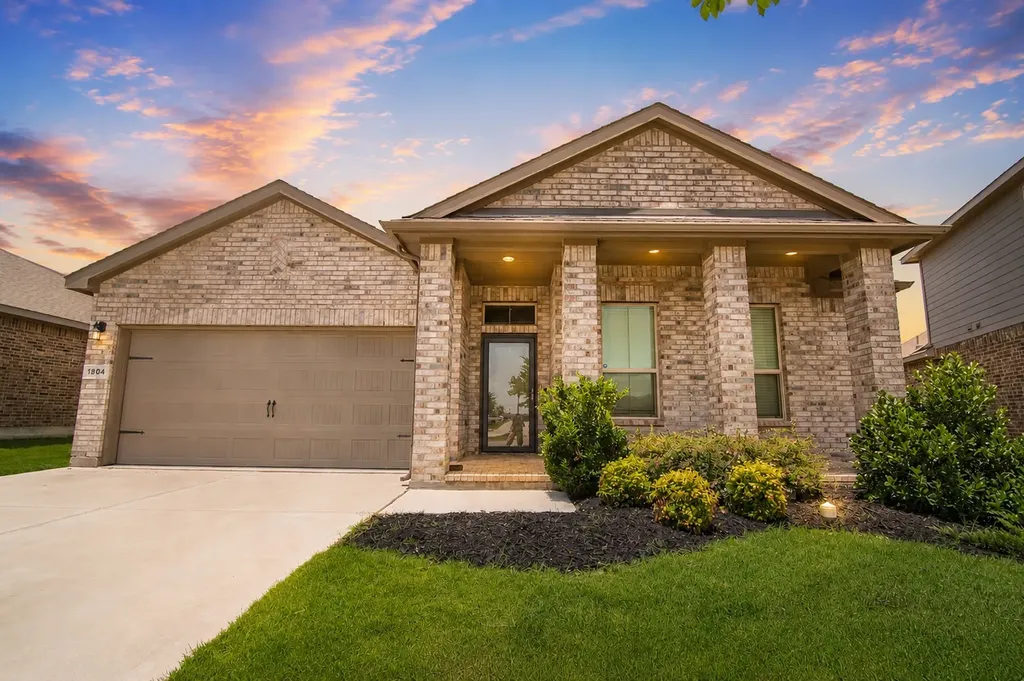 1804 Mensa Drive Haslet TX 76052