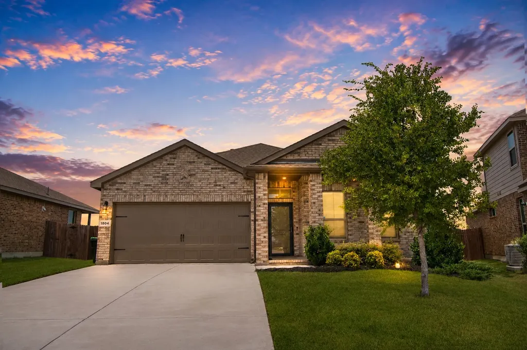 1804 Mensa Drive Haslet TX 76052