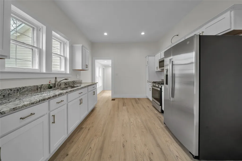 2025 Walworth Street Greenville TX 75401