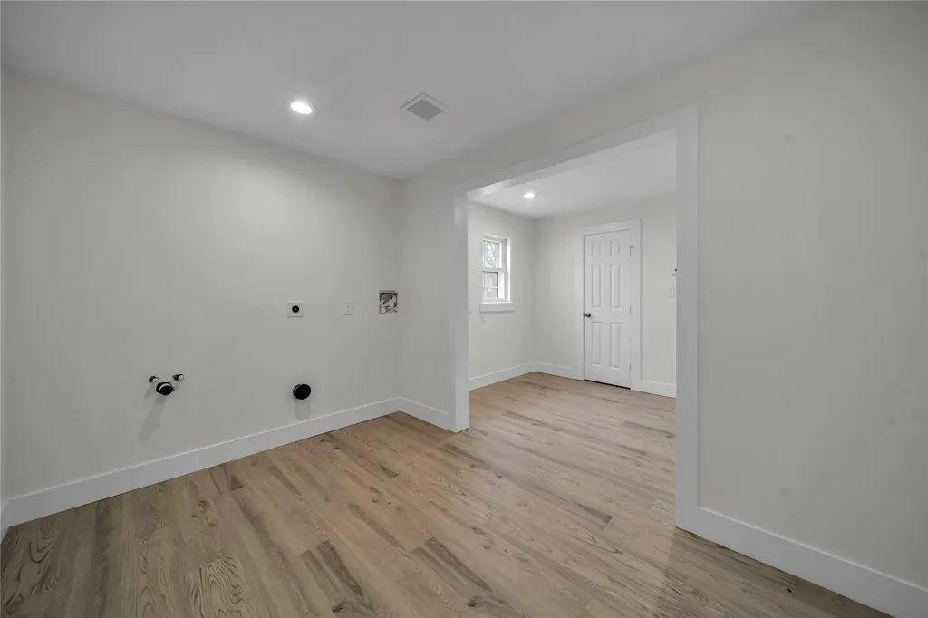 2025 Walworth Street Greenville TX 75401