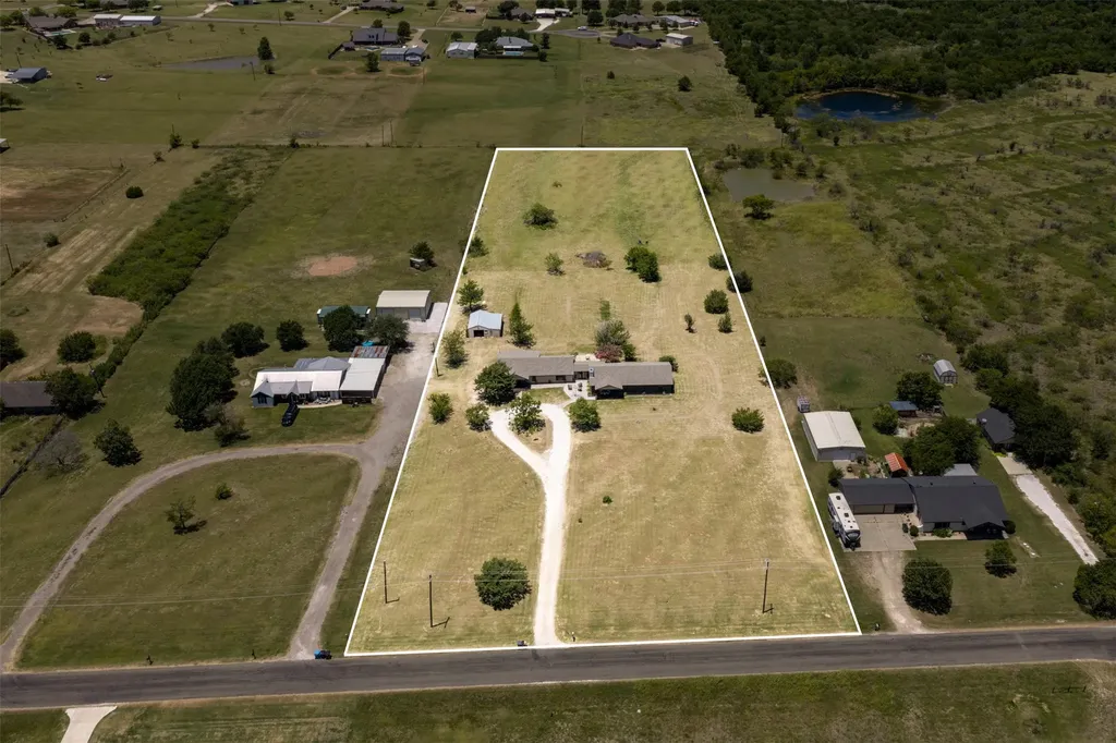 3103 Mockingbird Lane Moody TX 76557