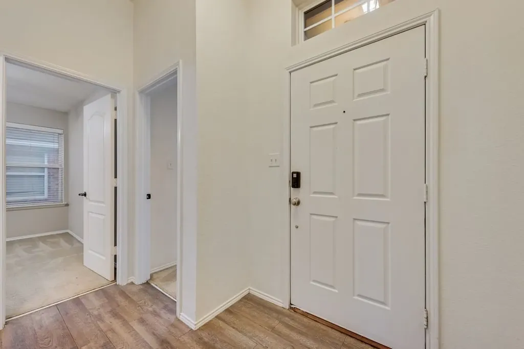 500 Crescent Creek Lane Fort Worth TX 76140