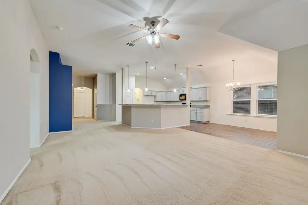 500 Crescent Creek Lane Fort Worth TX 76140