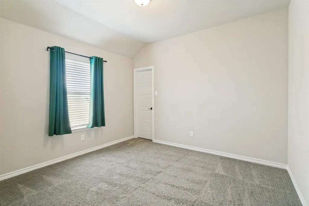 5444 Strong Stead Drive Fort Worth TX 76123