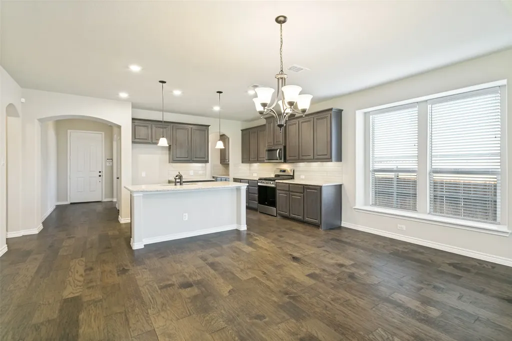 5444 Strong Stead Drive Fort Worth TX 76123