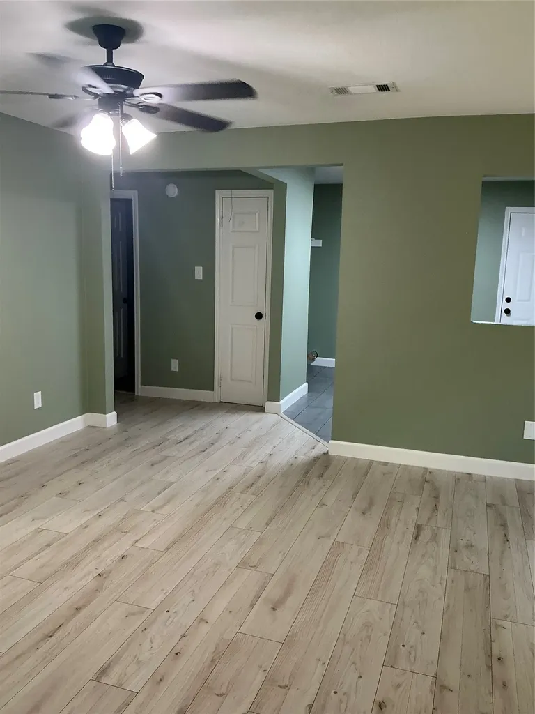 1617 Connally Terrace Arlington TX 76010