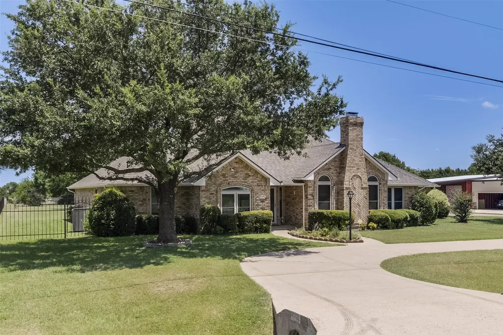 519 Hiwasee Road Waxahachie TX 75165