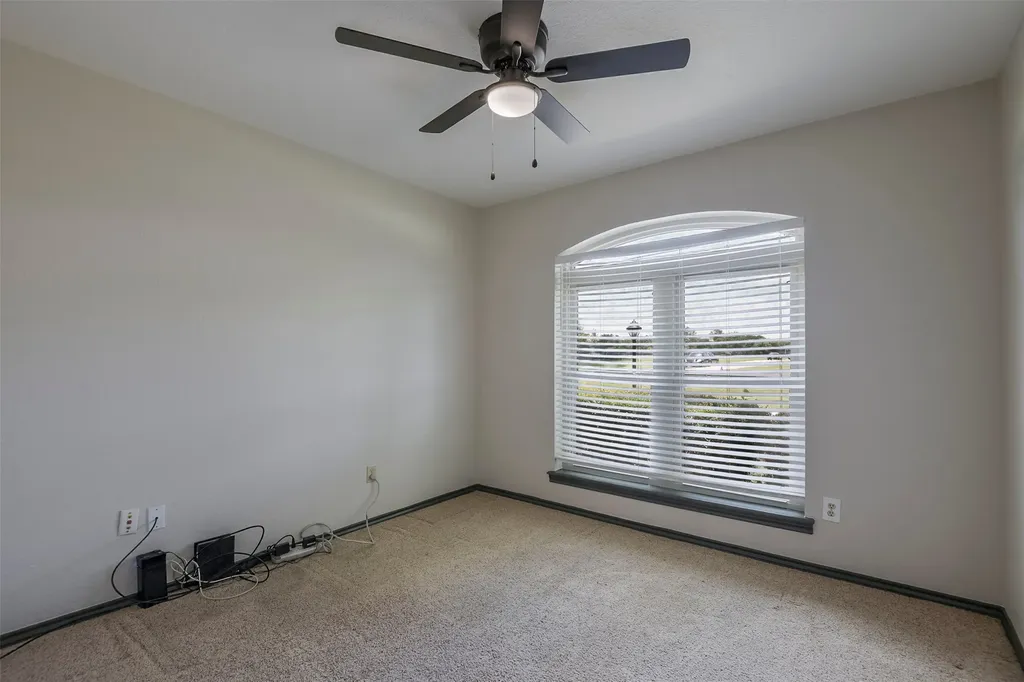 519 Hiwasee Road Waxahachie TX 75165