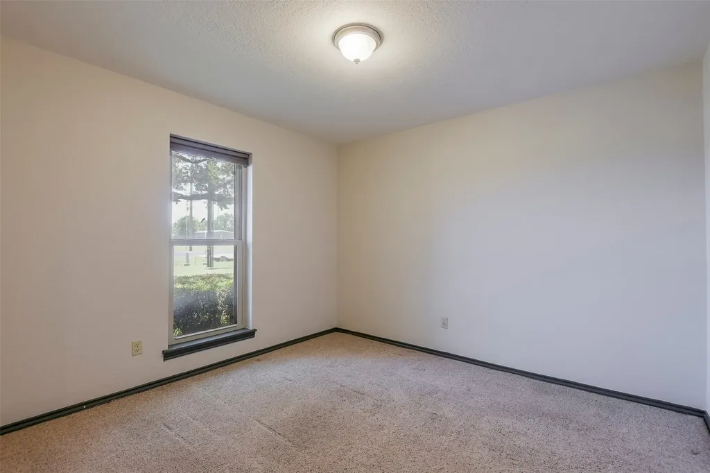 519 Hiwasee Road Waxahachie TX 75165