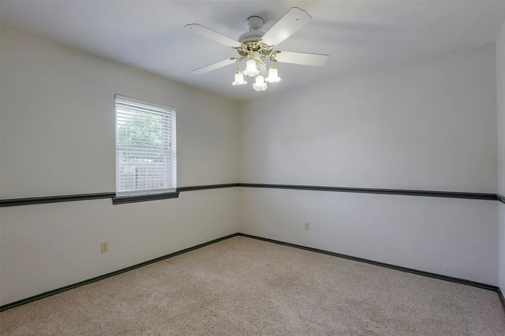 519 Hiwasee Road Waxahachie TX 75165