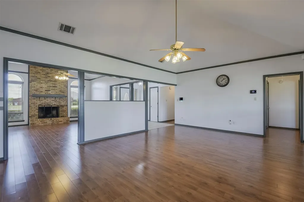 519 Hiwasee Road Waxahachie TX 75165