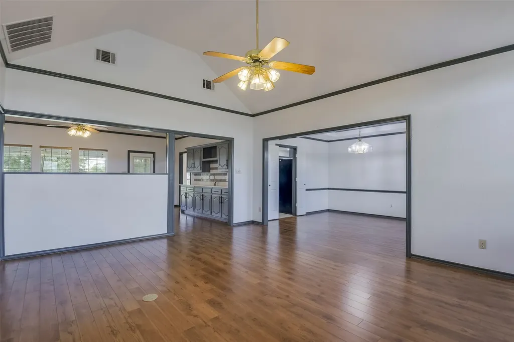 519 Hiwasee Road Waxahachie TX 75165