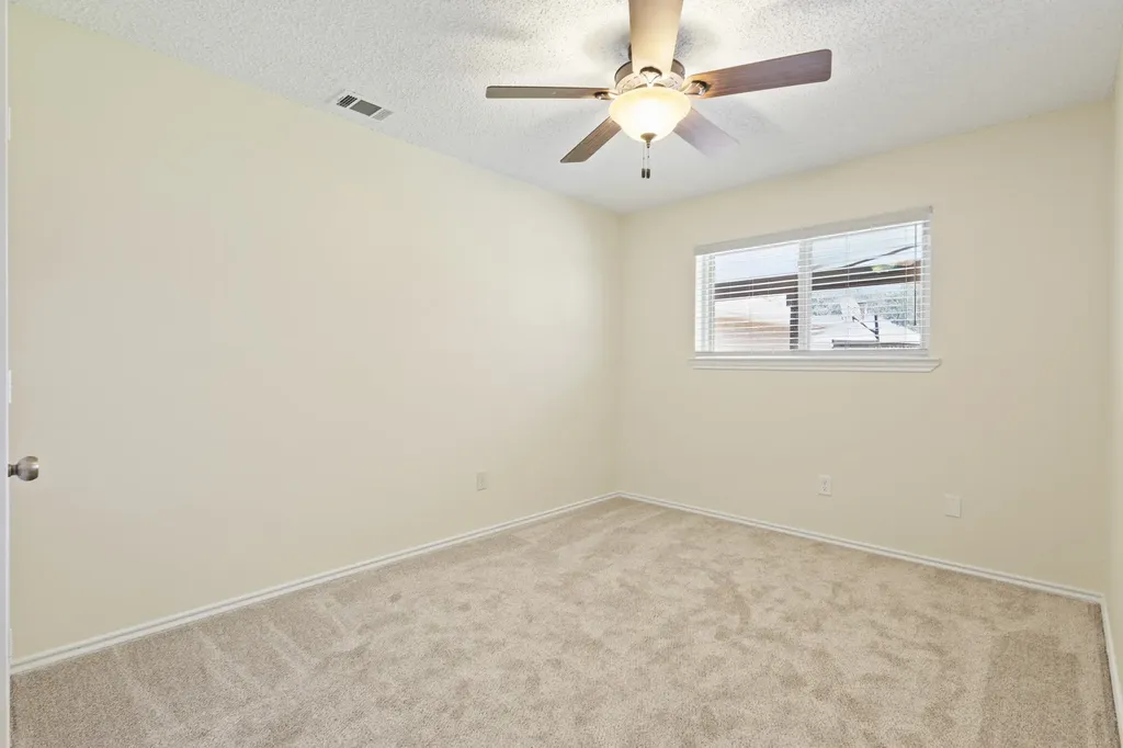 1610 Steenson Drive Carrollton TX 75007