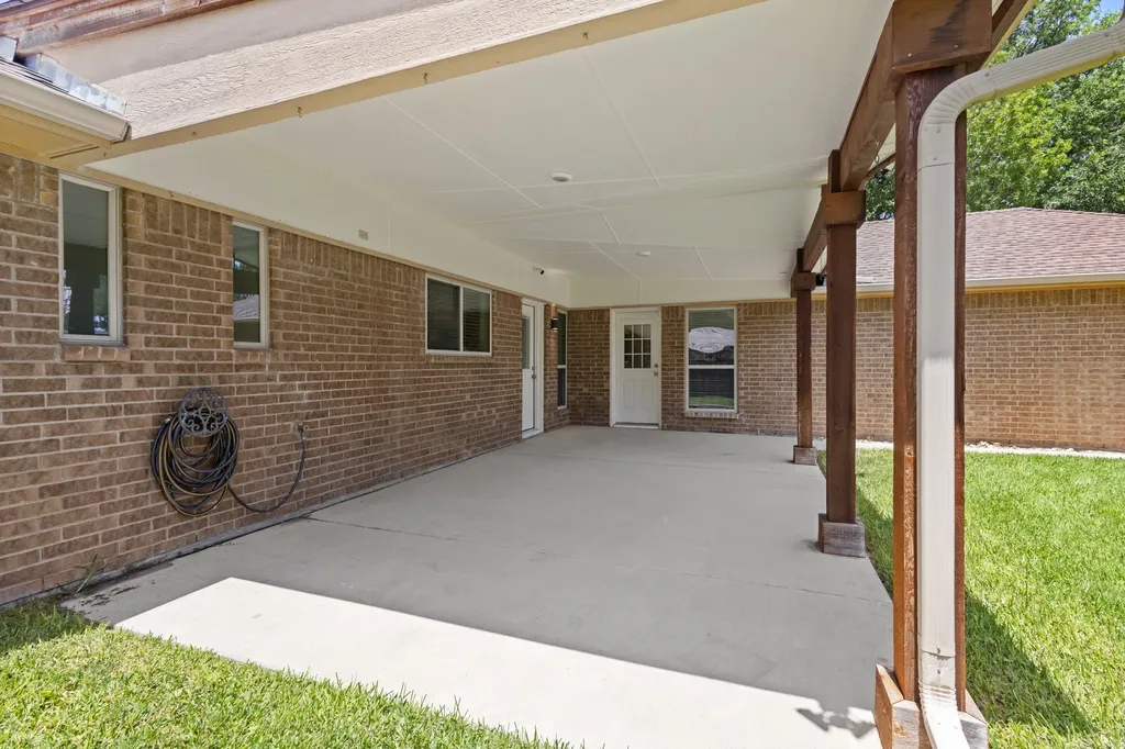 1610 Steenson Drive Carrollton TX 75007
