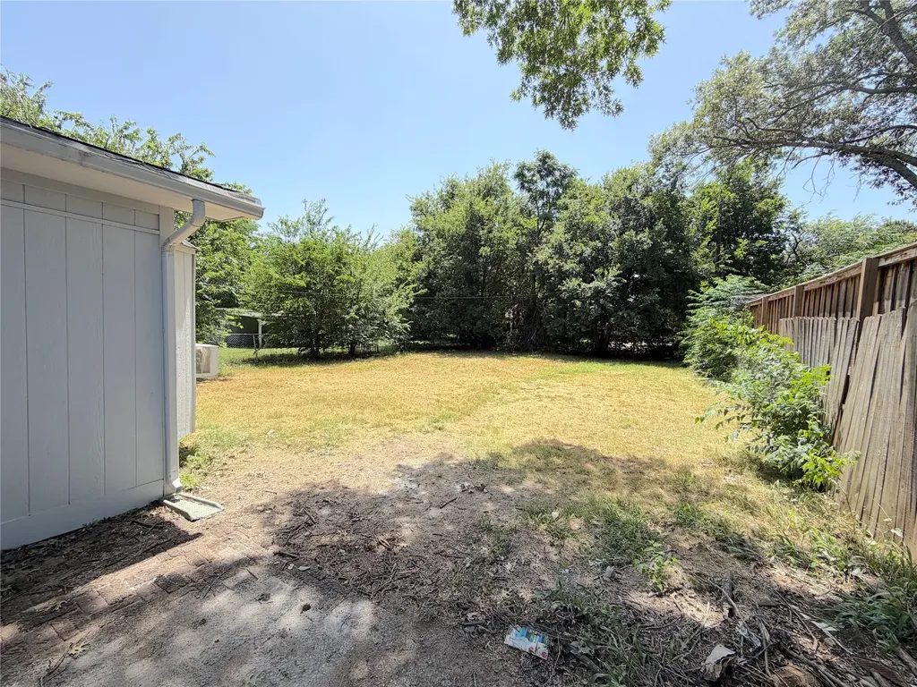 1508 N Hoard Avenue Sherman TX 75090