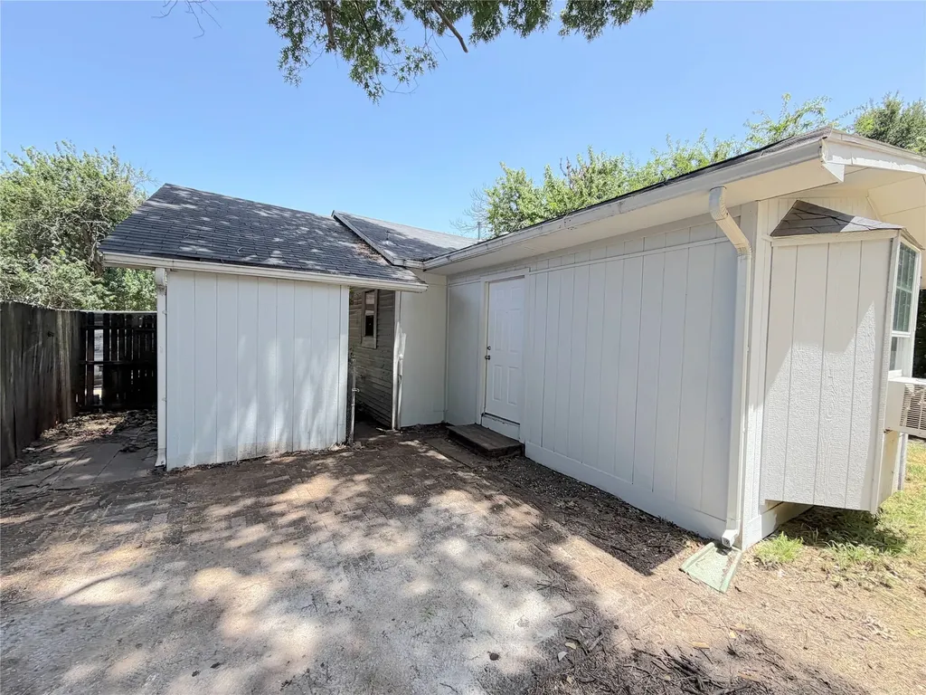 1508 N Hoard Avenue Sherman TX 75090