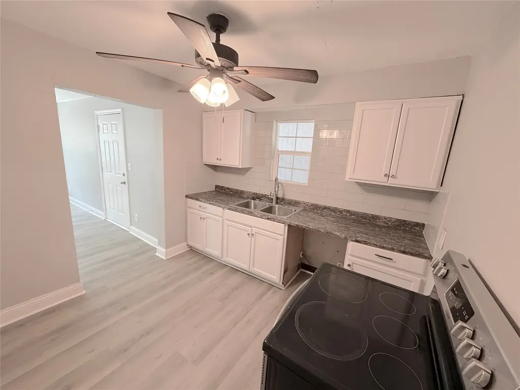 1508 N Hoard Avenue Sherman TX 75090