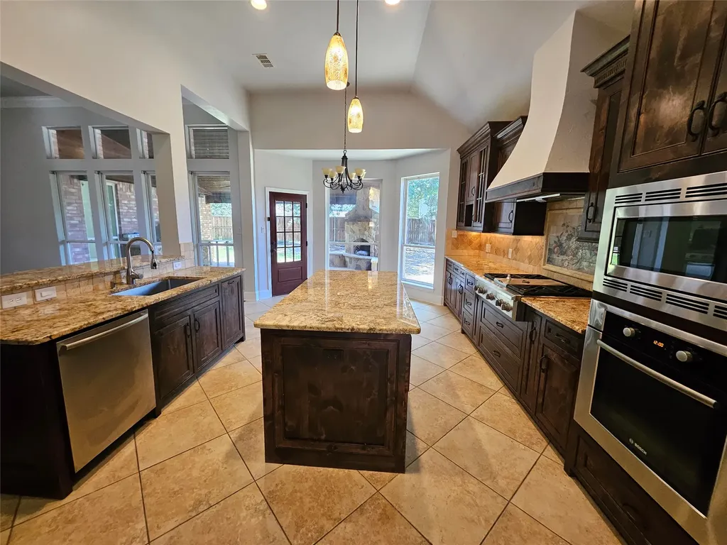 1301 Wildflower Lane Flower Mound TX 75028
