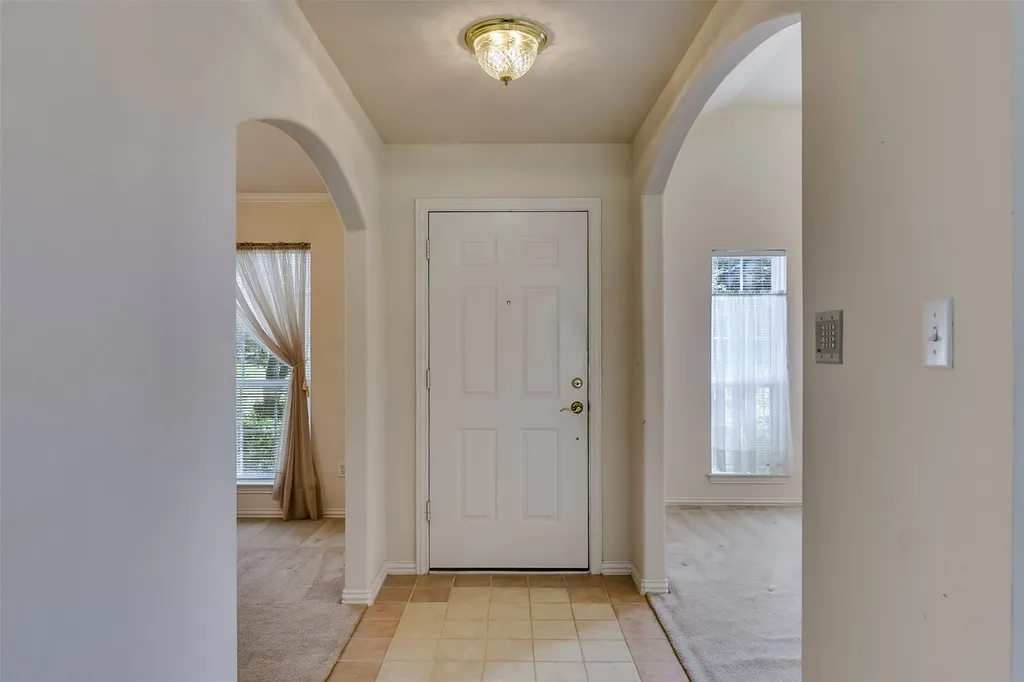 311 Northgate Drive Waxahachie TX 75165
