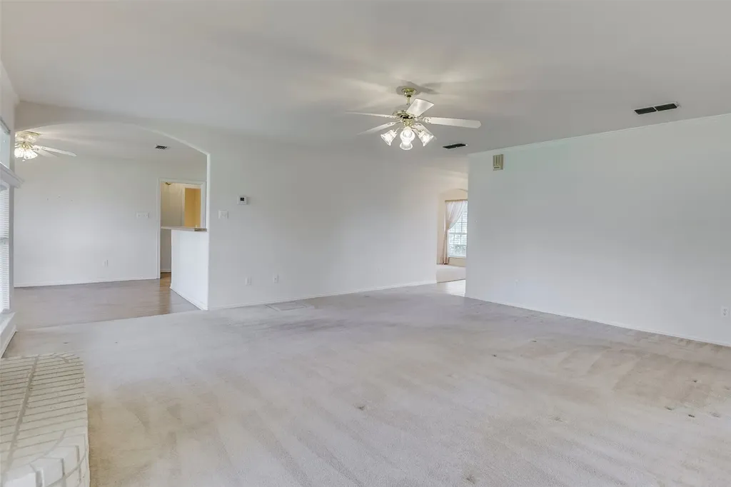 311 Northgate Drive Waxahachie TX 75165