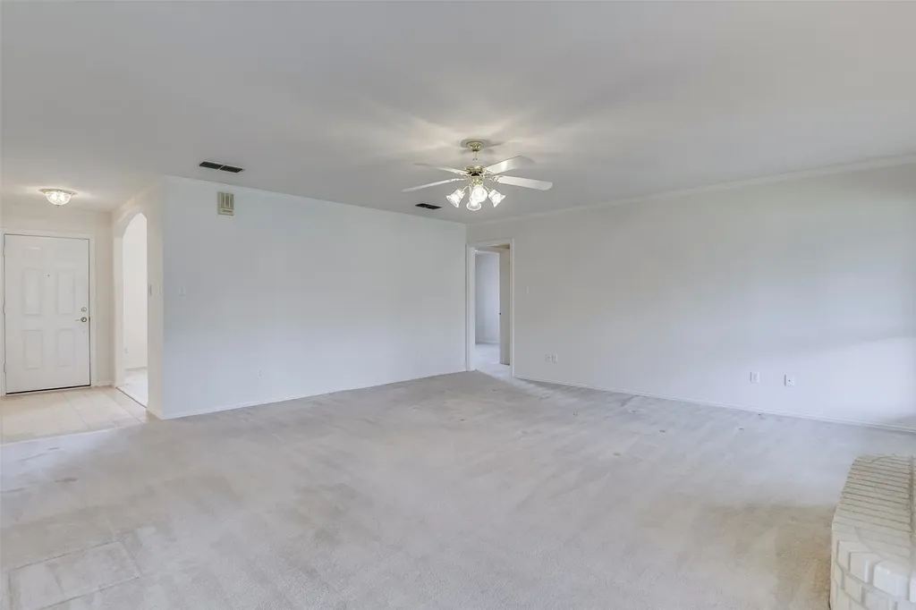 311 Northgate Drive Waxahachie TX 75165
